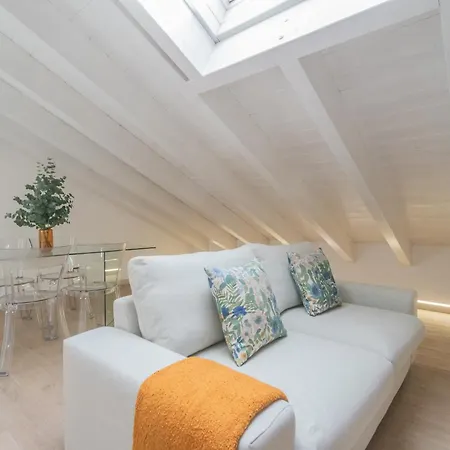 Sky By Rent Apartamento *